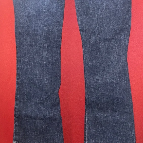 American Eagle Jeans - Picture 6 of 6